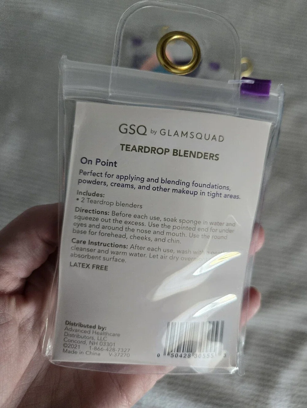 12 CT GSQ by GLAMSQUAD Teardrop Beauty Blenders